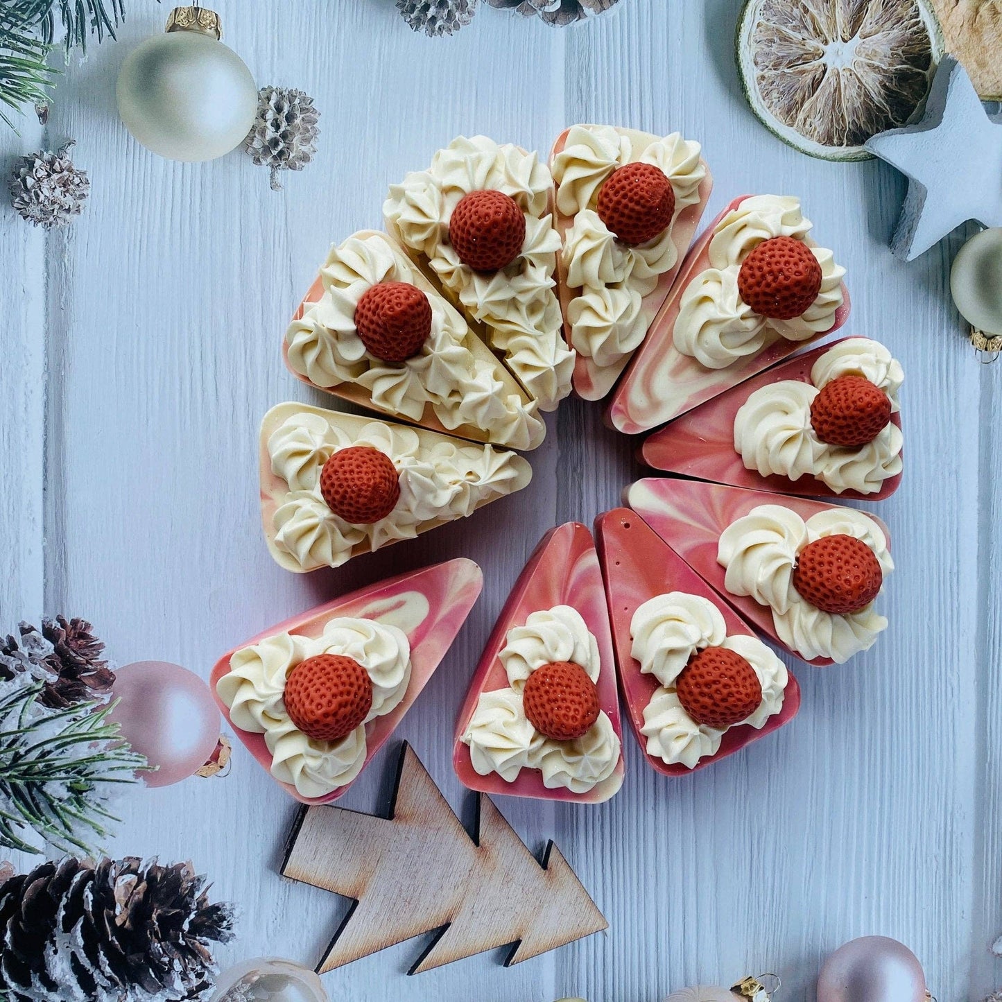 Handmade Australian Artisan Soap - Cottage Spongecake - The Christmas Shoppe