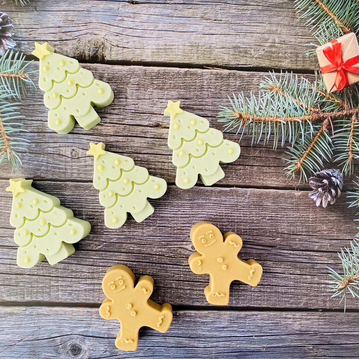 Handmade Australian Artisan Christmas Soap - Jolly Evergreen - The Christmas Shoppe